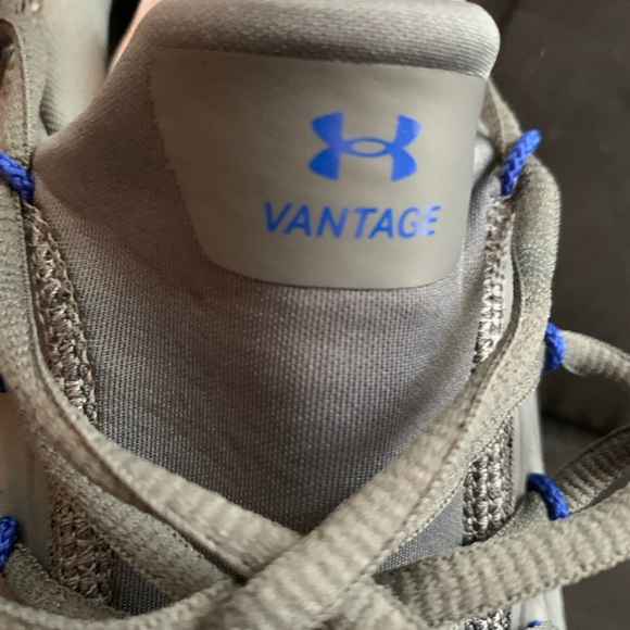 💥💥💥UNDER ARMOUR💥💥💥 - Picture 2 of 5